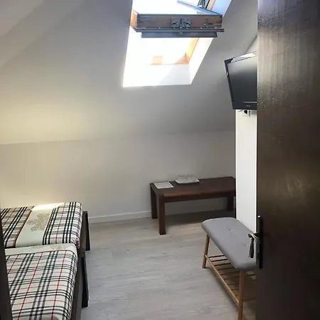 Casa Dragomina Quarto em Acomodações Particulares *